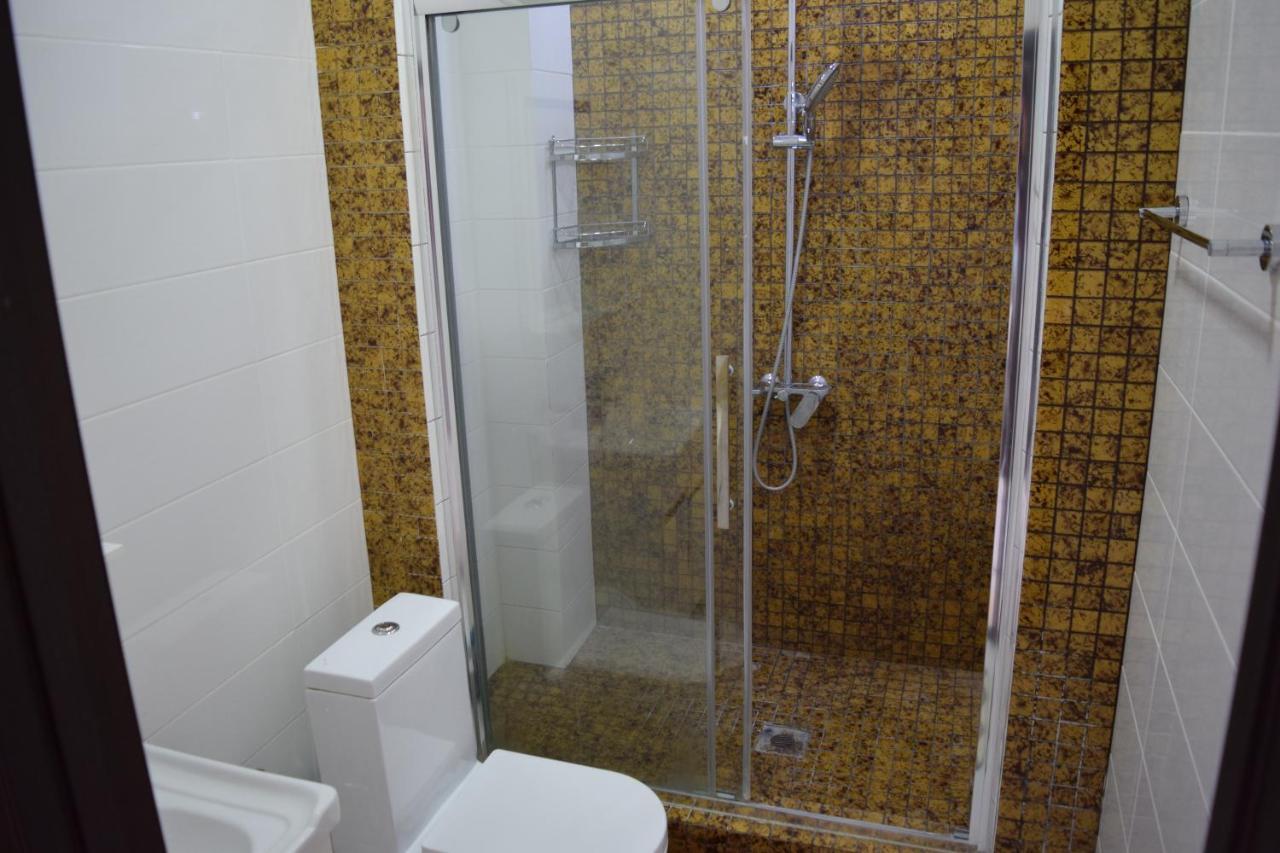 Studio Boutique Apartment Bishkek Ngoại thất bức ảnh