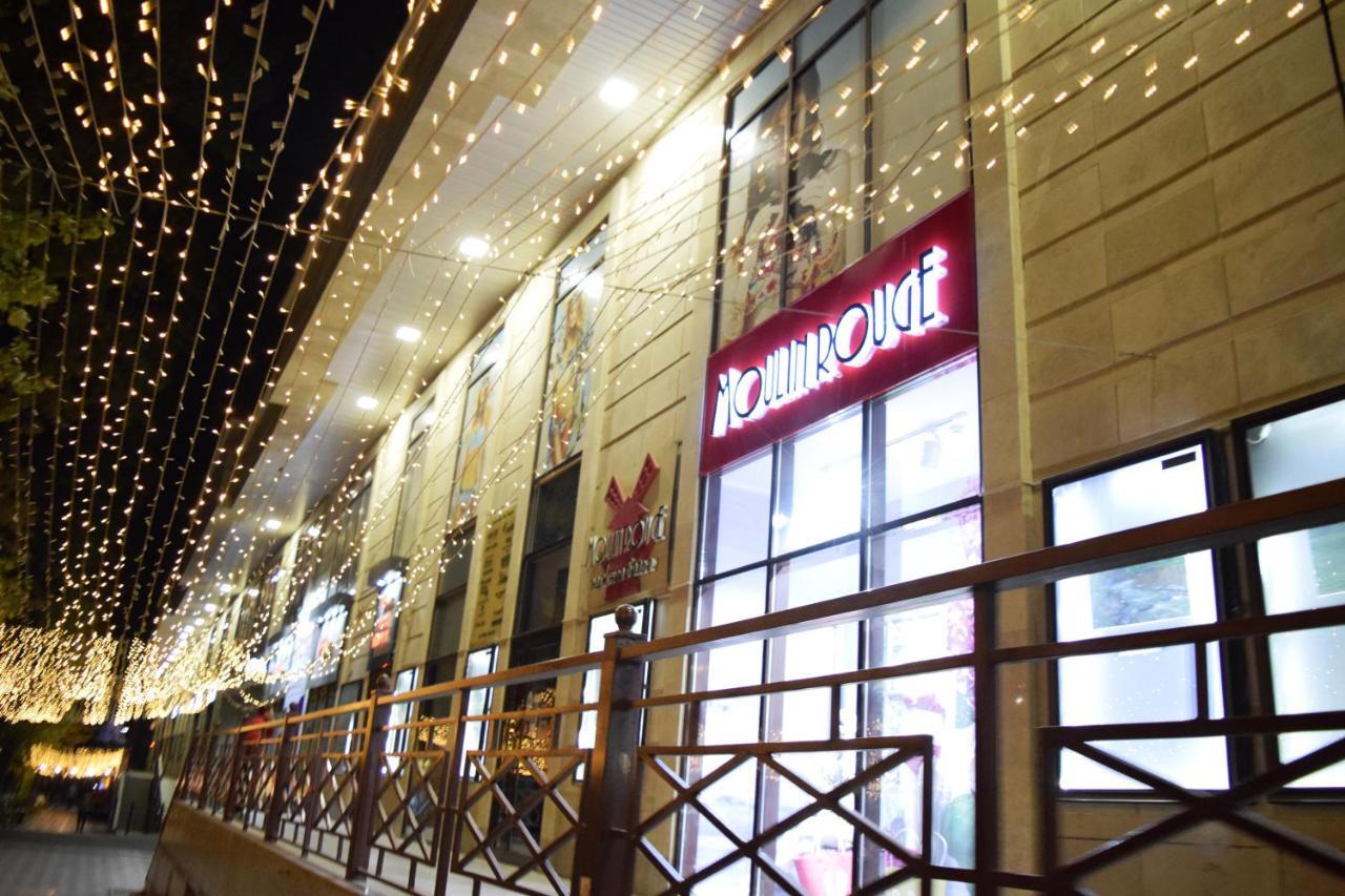 Studio Boutique Apartment Bishkek Ngoại thất bức ảnh
